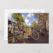 Oranje fiets in Amsterdam Nederland Briefkaart (Voorkant / Achterkant)