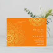 Oranje fijn gouden mandala bruiloft folie uitnodiging (Staand Voorkant)