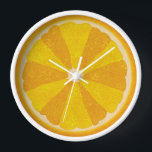 Oranje fruit Slice Pop Art Minimalist Kitchen Food<br><div class="desc">Deze kleurrijke oranje klok is perfect voor je keukendecor. Het show een gesneden open afbeelding van een oranje citrusvrucht met 12 vruchtensappen in wisselende tinten van sinaasappel, zodat je tijd zonder cijfers kunt zien. Dit ongewone ontwerp heeft een getextureerde look - en een soort pop-kunst van 60 jaar / minimalistische...</div>
