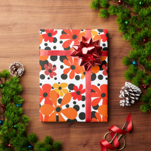 Oranje funky bloemen & zwarte stippen cadeaupapier