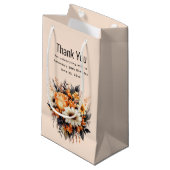 Oranje geel grijs bloemboeket dank u klein cadeauzakje (Voorkant Gekanteld)