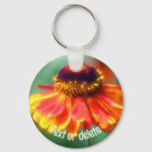 Oranje Geel Zinnia Daisy Flower Personalized Sleutelhanger (Achterkant)