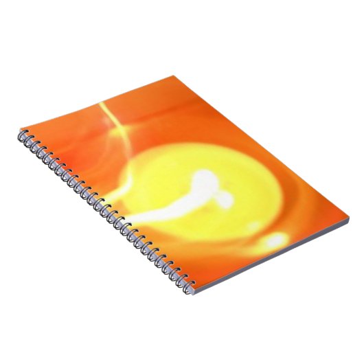 Oranje gele-vlamkaars Licht, Kunst Notitieboek (Rechterzijde)