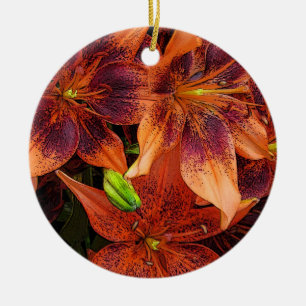 Oranje gelilies keramisch ornament