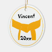 Oranje gordel voor krijgskunst keramisch ornament (Links)