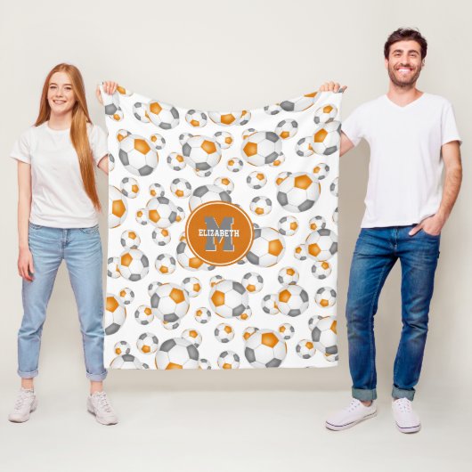 oranje grijs team kleuren jongens voetbal fleece deken (In situ)