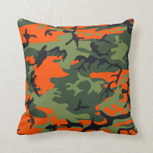 Oranje, groene, zwarte camouflage kussen