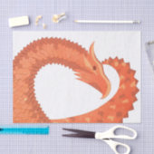 Oranje hartdraak op wit tissuepapier (Craft)