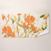 Oranje irissen: naadloos bloemmotief badhanddoek (Badhanddoek)