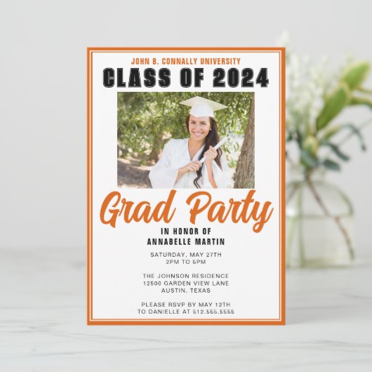 Oranje Klasse van 2025 Foto Modern Graduation Part Kaart (Staand voorkant)