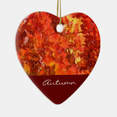 Oranje kleurrijke bladeren in de herfst prachtig keramisch ornament (Rechts)