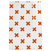 Oranje kruisstiften op wit medium cadeauzakje (Achterkant)