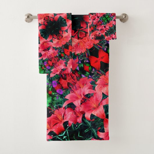 Oranje Lily Flowers Abstract Kunstpatroon Bad Handdoek (Insitu)