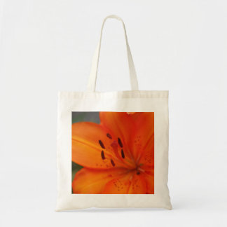 Oranje Lily Tote Bag