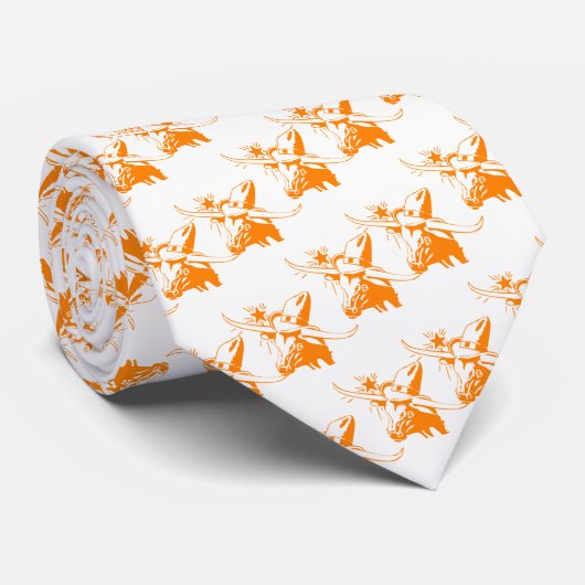 Oranje Longhorn Steer met Cowboy Pet Stropdas (Opgerold)