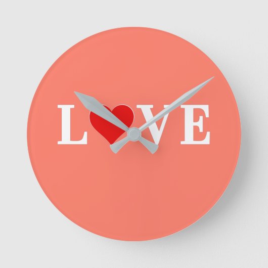 Oranje LOVE en hart Elegant Romantic Ronde Klok (Voorkant)