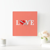 Oranje LOVE en hart Elegant Romantic Vierkante Klok (Huis)