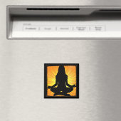 Oranje Meditatie Yoga-vrouwen die Magnet mediteren (Insitu (Vaatwasser))