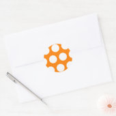 Oranje met witte stippen ronde sticker (Envelop)