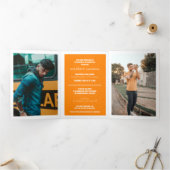 Oranje Moderne Textuur Foto Afstuderen Drieluik Uitnodiging (Binnen)