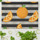 Oranje moderne zwarte & witte strepen theedoek (Gevouwen)