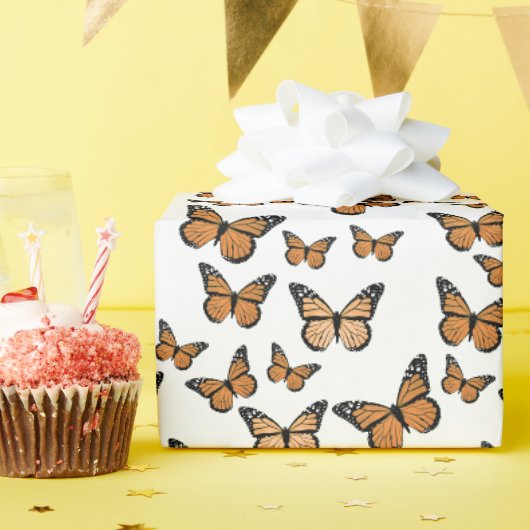 Oranje monarchvlinderpatroon cadeaupapier (Verjaardagsfeest)
