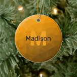 Oranje ombre geometrisch maaspatroon Monogram Keramisch Ornament<br><div class="desc">Oranje ombre geometrische maaspatroon Monogram Keramische kerstboom Ornament. Monogram Personaliseer met uw aangepaste initiaal en naam. Driehoek geometrische mesh met licht donker Oranje ombre gradiënt modern design.</div>
