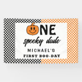 Oranje One Spooky Dude Halloween 1st Birthday Spandoek (Horizontaal)