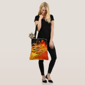 Oranje ontwerp tote bag (Op model)