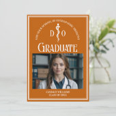 Oranje Osteopathische Medische School Afstuderen F Aankondiging (Staand voorkant)