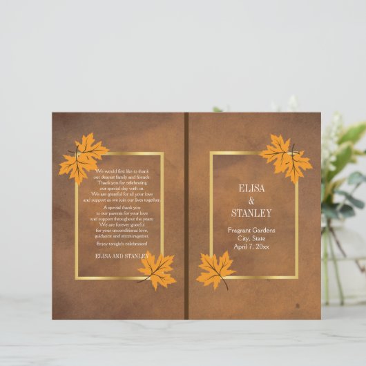 Oranje paardebladeren op bruin trouwprogramma (Staand voorkant)