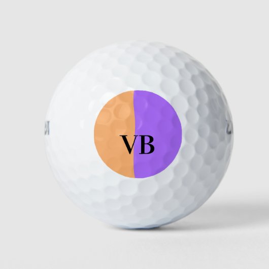 Oranje paarse effen voeg naam letter monogram teks golfballen (Voorkant)