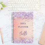 Oranje paarse roos gouden violet glitter script 20 planner<br><div class="desc">Een oranje en goudgradiëntachtergrond van het roos. Gedecorreerd met roos goud en violet,  lavender gekleurd faux glitter sparkles. Pas een titel en een naam aan en voeg deze toe. De naam wordt geschreven met een modern manuscript,  de handtekening kijkt.</div>