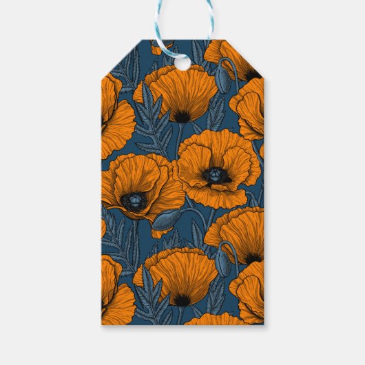 Oranje papaver op donkerblauw cadeaulabel (Voorkant)