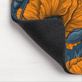 Oranje papaver op donkerblauw muismat (Hoek)