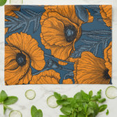 Oranje papaver op donkerblauw theedoek (Gevouwen)