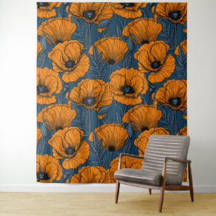 Oranje papaver op donkerblauw wandkleed