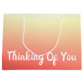 Oranje perzik en geel groot cadeauzakje (Voorkant)