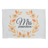 Oranje Perzik Floral Elegant Script Mrs Pillow Hoe Kussensloop (Voorkant)