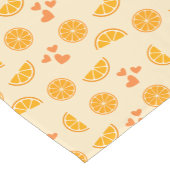 Oranje plakjes en harten korte tafelloper (Hoek)