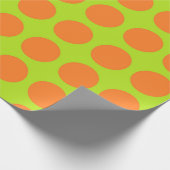 Oranje Polka Dots Lime Green Cadeaupapier (Hoek)