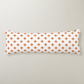 Oranje polka kruist wit lichaamskussen (Voorkant)