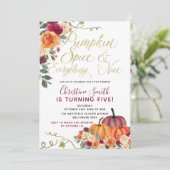 Oranje pompoenen van het Kind van Birthday Invite Kaart (Staand voorkant)