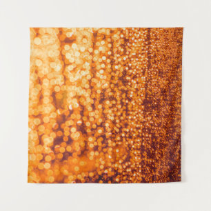 Oranje regendruppels op glas, abstracte achtergron wandkleed
