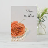 Oranje Roos en Witte Pearls Weddenschap sparen de  Kaart (Staand voorkant)