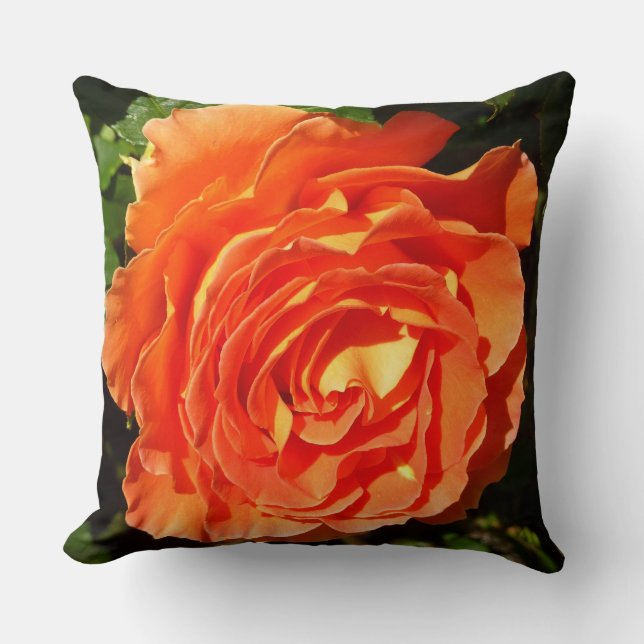 Oranje Roos I  Floral Kussen (Voorkant)