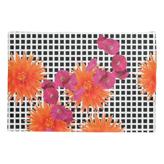 Oranje roze bloemen B/W controlepaar van Kussenslo Kussensloop (Achterkant-Links)