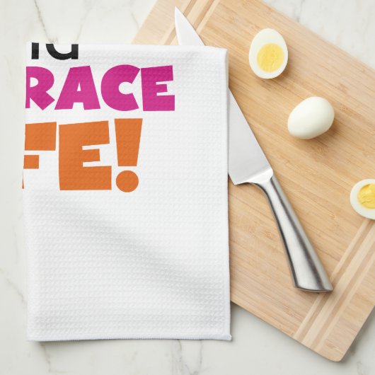 Oranje roze tekstechniek met draaiende marathon theedoek (Quarter Fold)