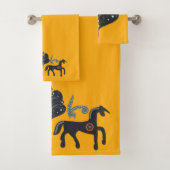 Oranje Saffron- en Scandinavische Patroon Bad Handdoek (Insitu)