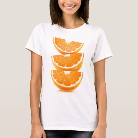 Oranje segmenten in een stapel t-shirt (Voorkant)